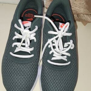 Nike Women's Dark Green Mesh Sneakers with White Laces